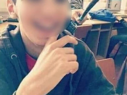 „Batjocorit până nu a mai putut îndura”. Un elev premiant din vestul țării, găsit spânzurat