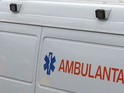 BEBELUS ABANDONAT PE SCARILE UNEI CLINICI PRIVATE DIN SIBIU. POLITIA A DESCHIS O ANCHETA