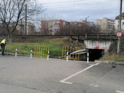 Bibarț redeschide pasajul din zona 300 pentru traficul auto, la presiunea arădenilor