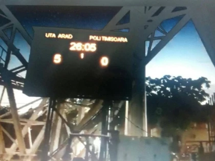 Bibarţ se laudă cu „televizoarele” de pe noul stadion! Două mini-tabele completează tabloul unui proiect penibil