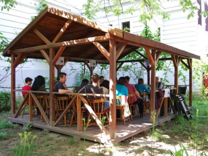 ”Biblioteca de literatură arădeană de azi” - proiect pentru scriitorii arădeni