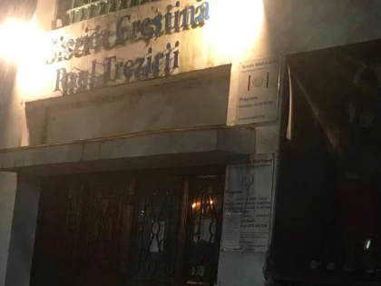 Biserica Râul Trezirii a fost incendiată