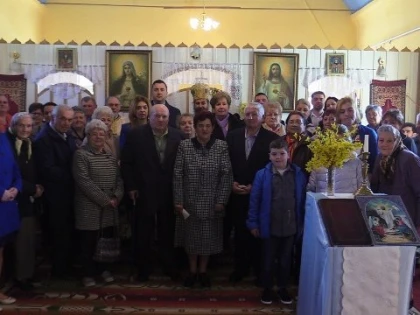 Bisericile româneşti din Seghedin şi Crâstor şi-au sărbătorit hramul, de Bunavestire  