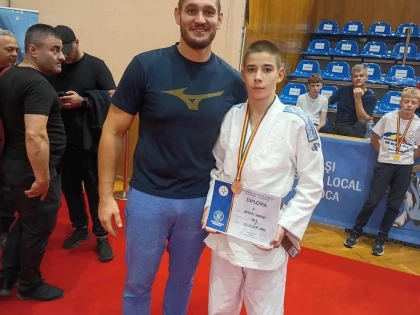 Bronz național pentru Amado Popescu. Sportivul CSS Gloria Arad, pe podium la CN Ne-Waza U16