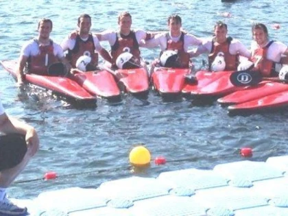 BUDUREAN ATACĂ ÎN STIL BRITANIC MONDIALUL DE CANOE POLO!