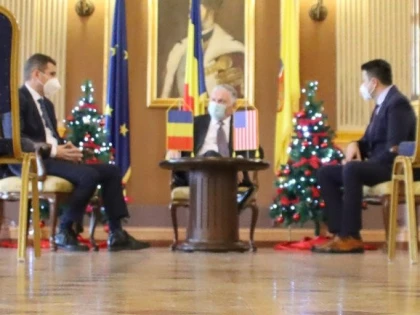 Bulbuc i-a propus ambasadorului Americii „să colaborăm (...) în planul fotografiei, cinema și literatură“