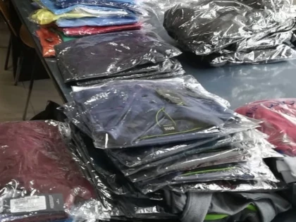 Bunuri contrafăcute, confiscate de polițiștii arădeni