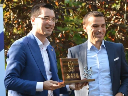 Burleanu îl vede pe Haţegan la Cupa Mondială: "Îl aşteptăm cât mai repede să revină!"