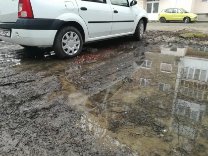 Cadou de la Falcă, pentru arădeni: Noroi la tot poporul