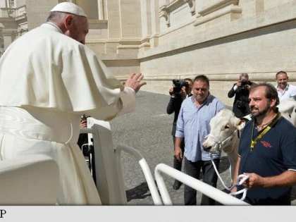 Cadou inedit pentru Papa Francisc
