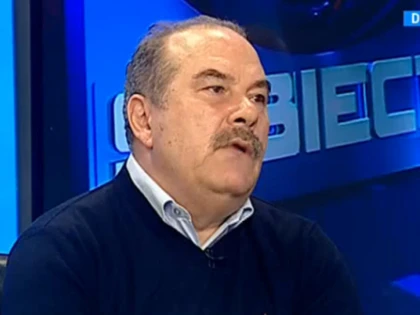 CALIMENTE: ”NU AM FOST OBLIGAT SĂ PLEC DE LA ÎNTÂLNIREA CU OAMENII DE AFACERI”