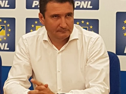 Călin Bibarț: ”Prefectul și consilierii PSD să îți asume pierderea procesului privind salubrizarea!”
