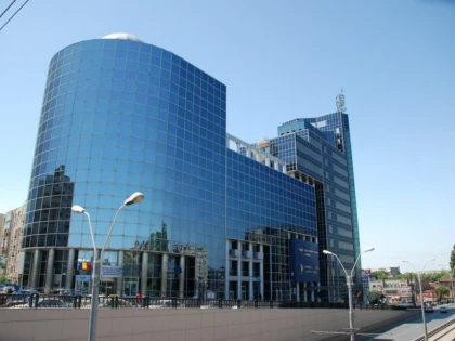 CAMERA DE COMERT BUCURESTI SI CONDUCEREA INSTITUTIEI, TRIMISI IN JUDECATA PENTRU CORUPTIE