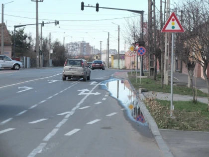 Campania "Arad Sigur" solicită închiderea circulației pe pistele de biciclete neconforme