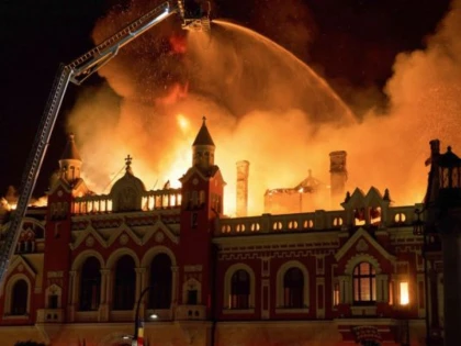 Campanie pentru reconstrucția Palatului Episcopal din Oradea