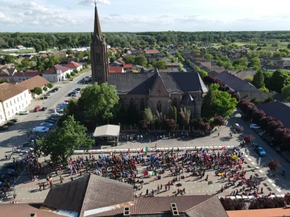 Campionatul Mondial al Ciobăneștilor Belgieni a început, la Pecica. Peste 500 de câini, din 40 de țări, participă la competiție