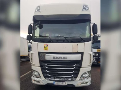 Cap tractor dat în urmărire de autoritățile din Belgia, descoperit în PTF Nădlac II