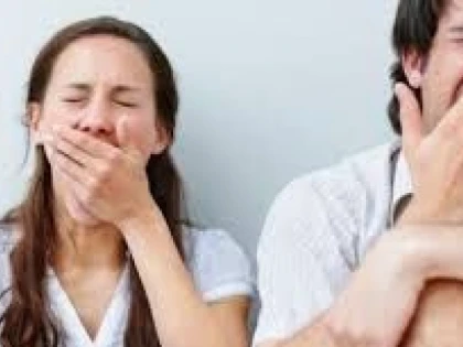 CĂSCATUL, O FORMĂ DE EMPATIE CARE ÎL FACE CONTAGIOS