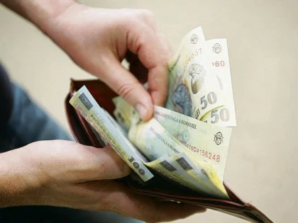 Câștigul salarial mediu net a crescut la 5.443 lei, în septembrie