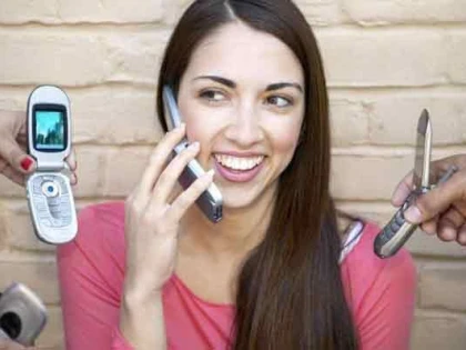 CAT DE PERICULOS ESTE VORBITUL LA TELEFON IN EXCES