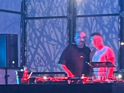 Cât mai rezistă Keșeru la Arad?! Utistul plătit regește a fost Dj la un party, în weekend...