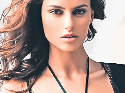 CATRINEL MENGHIA JOACA INTR-UN FILM DESPRE CINEASTUL ITALIAN PIER PAOLO PASOLINI