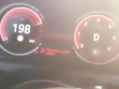 Ce a pățit un șofer care s-a lăudat live pe Facebook că poate conduce cu 198 km/h