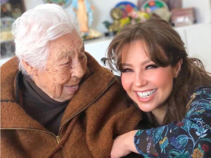 Ce cadou a făcut Thalia bunicii ei care a împlinit 100 de ani
