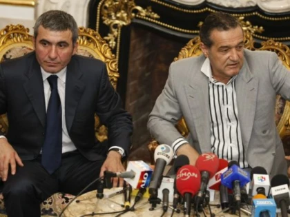 Ce mesaj i-a trimis Becali lui Hagi după ce 'Viitorul' a fost desemnată campioană