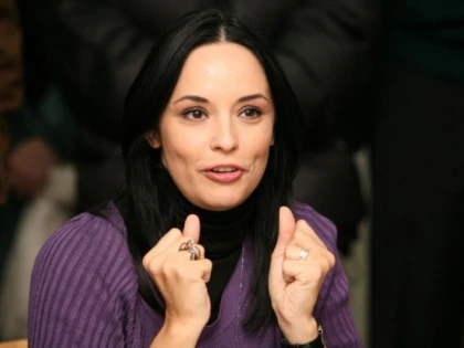 CE NU AR IERTA ANDREEA MARIN NICIODATA: "SUNT LUCRURI GRELE"