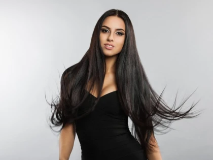 Ce produse Olaplex sa folosesc daca am parul frizzy?