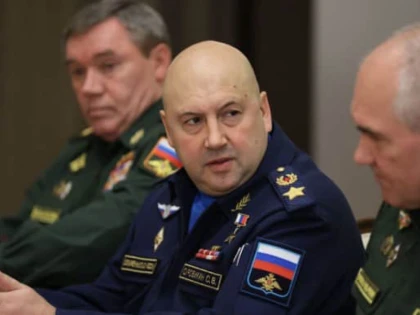 Cei mai importanţi generali ruşi au dispărut din peisajul public