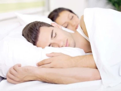 CELE MAI BUNE SFATURI SA DORMI CA UN BEBELUS