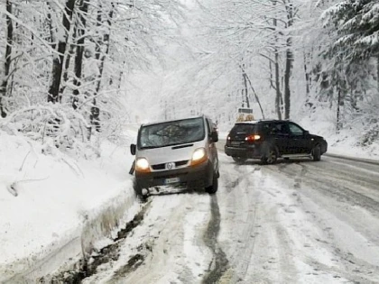 Cele mai multe accidente rutiere au loc iarna. Unde greșesc șoferii