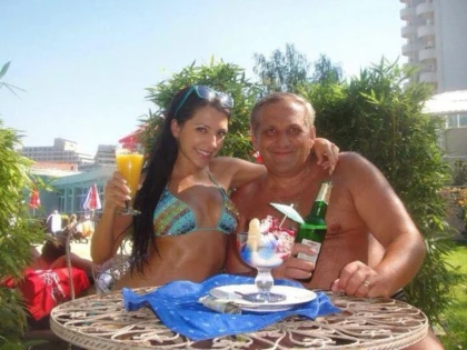 CELIA ISI STRIGA SUFERINTA! NIMENI SI NIMIC NU II VA PUTEA ALINA SUFLETUL!
