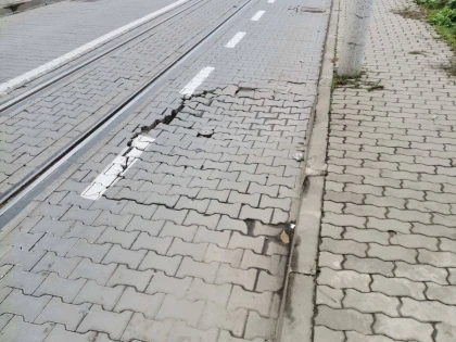 Centrul Istoric Vechi se năruie, sub ochii indiferenţi ai administraţiei locale