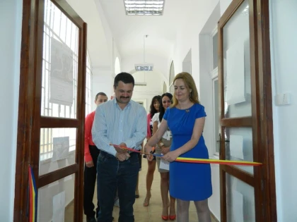 CENTRUL NATIONAL DE INFORMARE SI PROMOVARE TURISTICA AL JUDETULUI ARAD ISI ASTEAPTA TURISTII