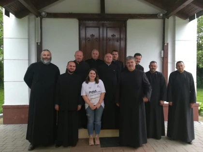Cerc pastoral – misionar în Parohia arădeană Scânteia, în sprijinul Proiectului caritabil: ,,Pătuț de somn și poveste”
