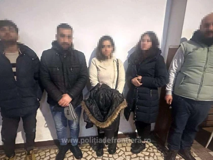 Cetățeni străini fără drept de a călători în Spațiul Schengen, depistați de polițiștii de frontieră de la Nădlac