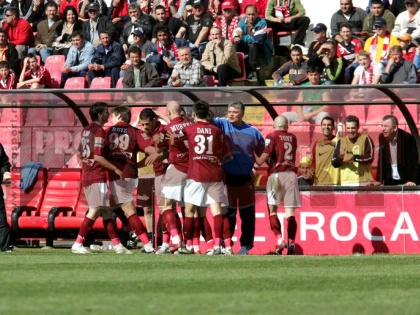 CFR prefaţează meciul cu UTA, amintindu-şi de victoria din 2008 şi de cele 13 trofee în 13 ani!