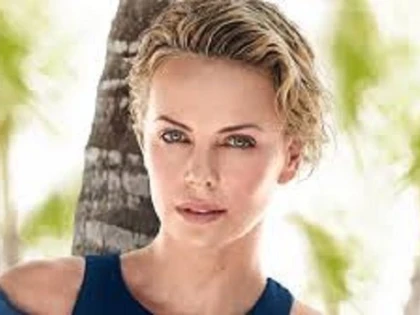 Charlize Theron, despre copilăria alături de un tată alcoolic și violent