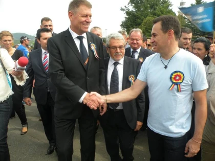 CINCI DOVEZI CĂ FALCĂ BENEFICIAZĂ DE PROTECȚIE ÎN FAȚA LEGII