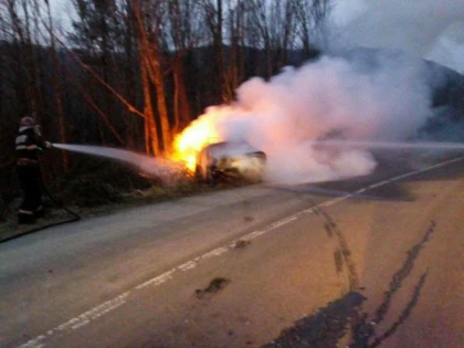 Cinci incendii au fost stinse de pompierii arădeni, în ultimele 24 de ore