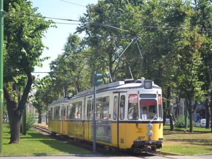Circulația tramvaielor și autobuzelor va fi suspendată duminică. De luni se reia după un program special