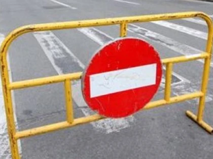 Circulație închisă, duminică, pe strada Miron Costin