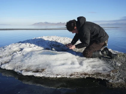 Ciudățeniile apărute deasupra suprafeței Marelui Lac Sărat din Utah