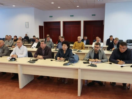 CJA a găzduit o întâlnire cu primarii din județ pe tema fondurilor europene