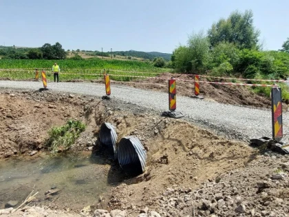 CJA a realizat un podeț provizoriu în comuna Tauț