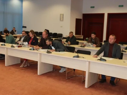 CJA editează o hartă a cramelor, a locurilor de cazare și a obiectivelor turistice din Podgoria Miniș-Măderat