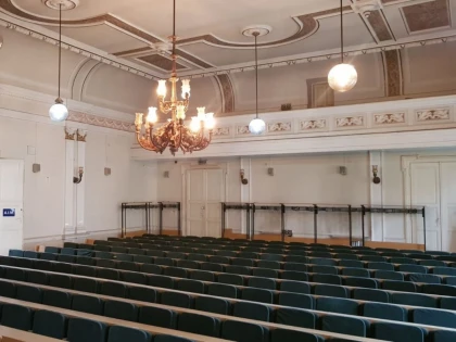 CJA vrea să reabiliteze Sala „Iuliu Maniu”